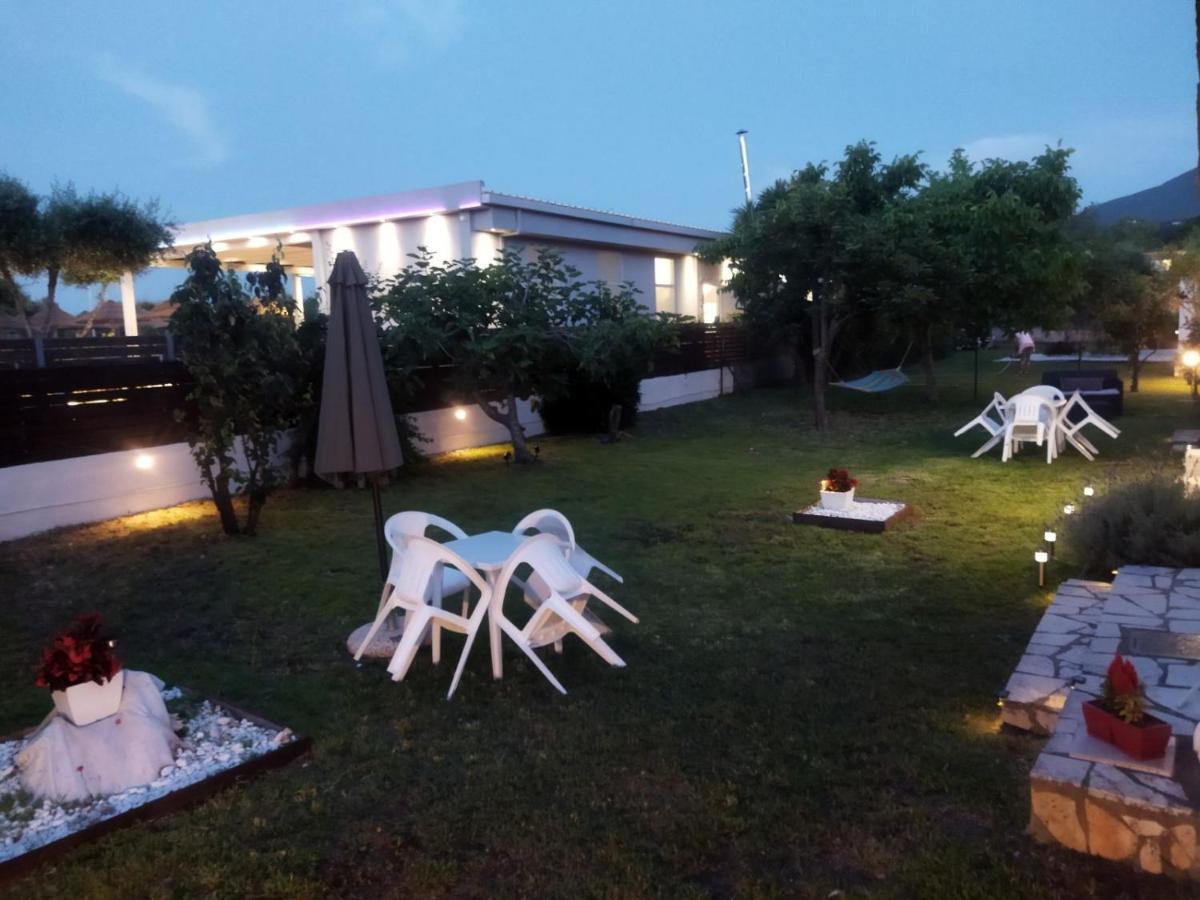 Sungate Villas Almiros Beach Exterior photo